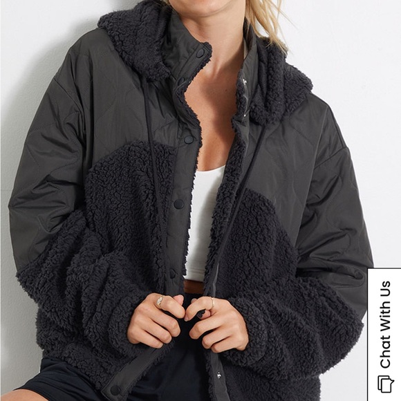 Black quilted Sherpa NEVER WORN - Picture 1 of 2